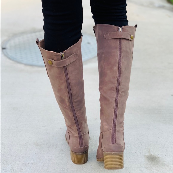 KNEEL HIGH CHUNKY HEEL BOOT - Picture 6 of 6